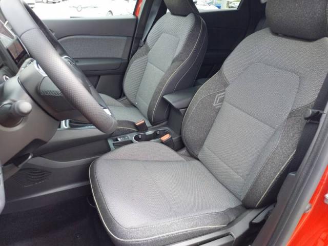 Renault Captur image 3