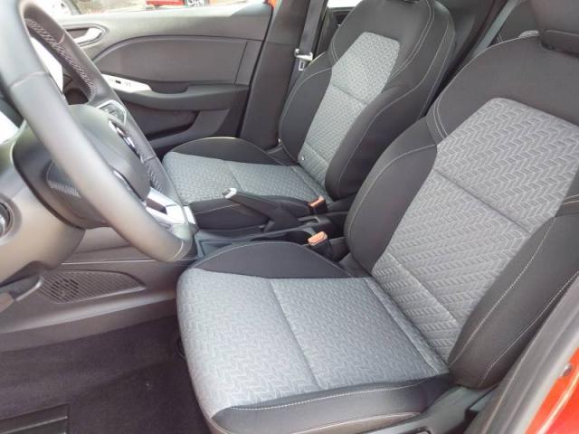 Renault Clio image 8