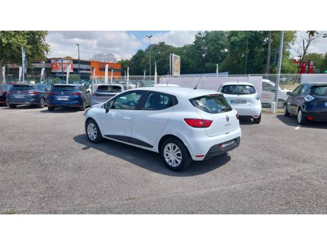 Renault Clio image 8
