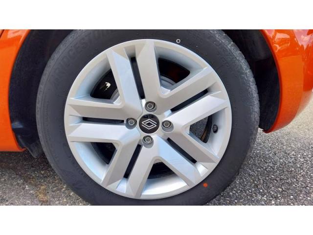 Renault Clio image 9