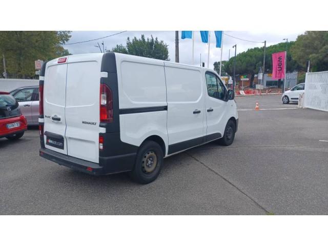 Renault Trafic image 8