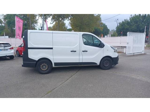 Renault Trafic image 9