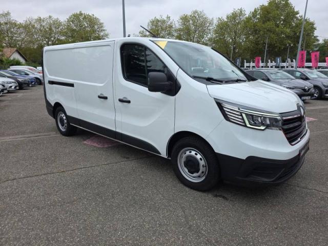 Renault Trafic image 7