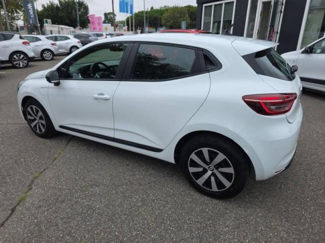 Renault Clio image 2