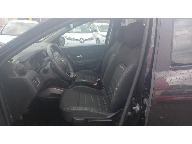 Dacia Duster image 9