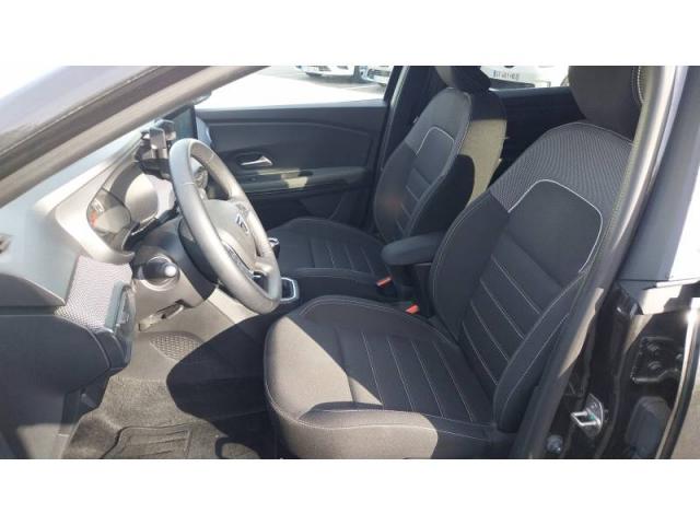 Dacia Jogger image 1