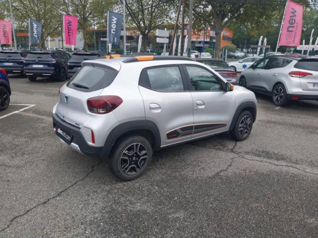 Dacia Spring image 6