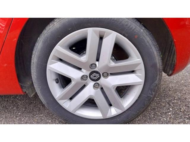 Renault Clio image 6