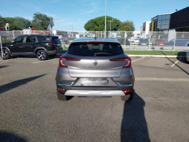 Renault Captur image 1