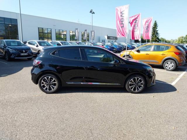 Renault Clio image 2