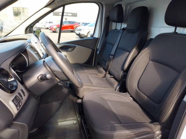 Renault Trafic image 4