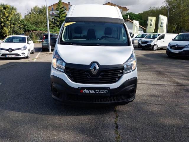 Renault Trafic image 2