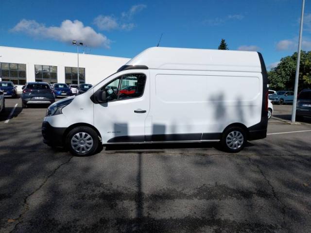 Renault Trafic image 8