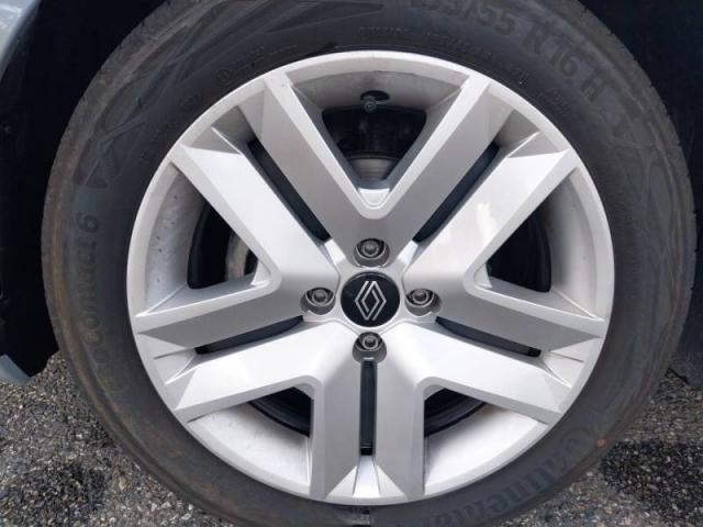 Renault Clio image 8