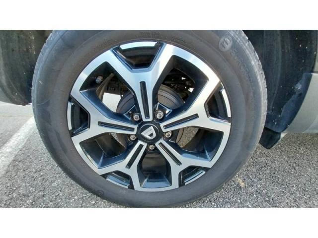 Dacia Duster image 1