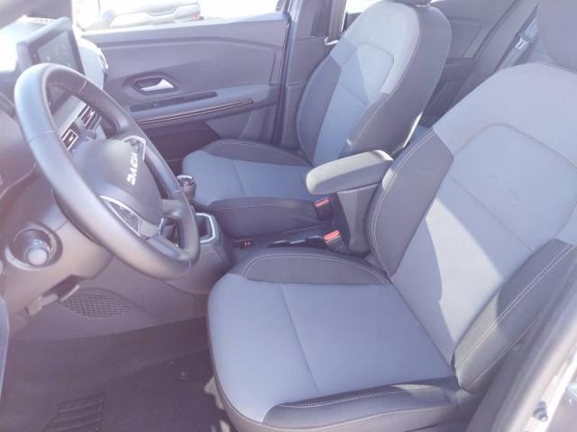 Dacia Sandero image 6