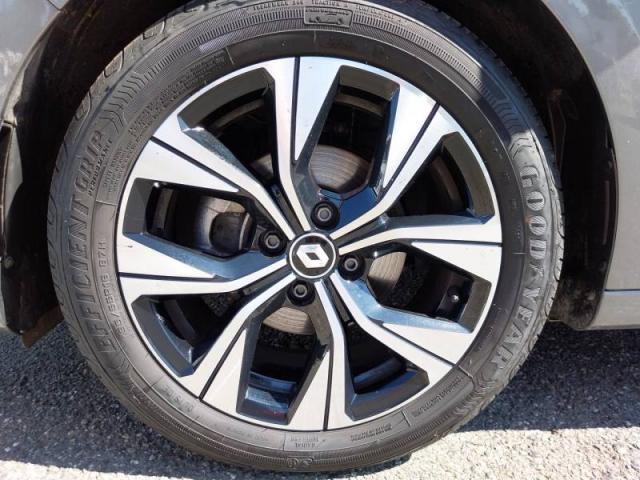 Renault Clio image 6