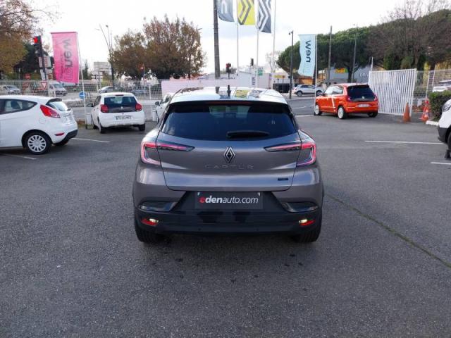 Renault Captur image 1