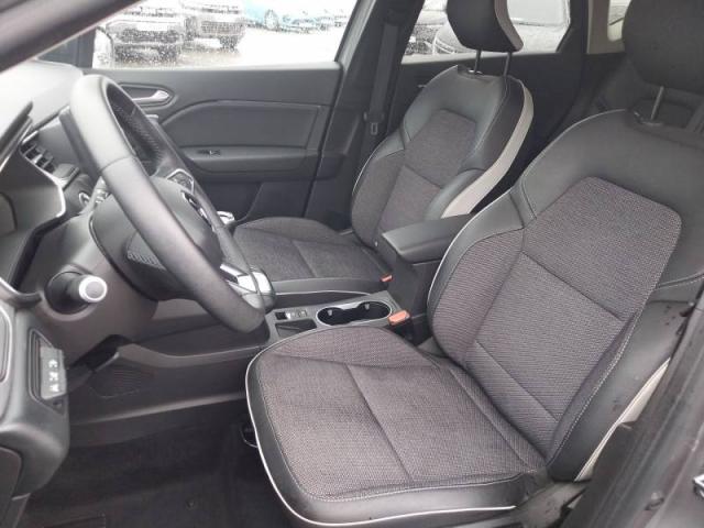 Renault Captur image 6