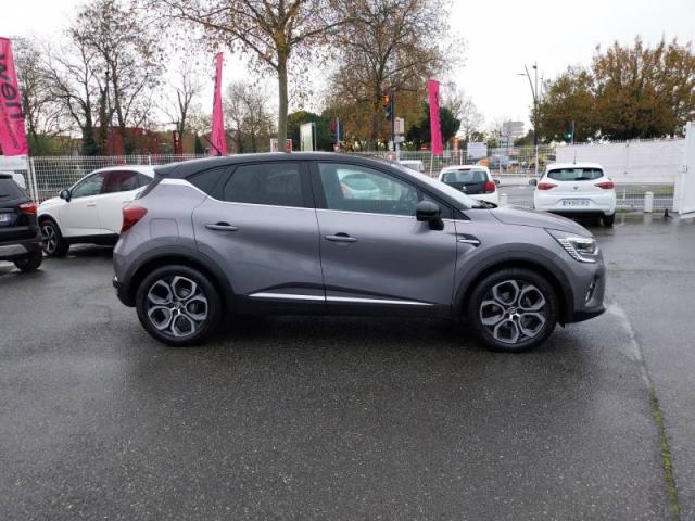 Renault Captur image 2