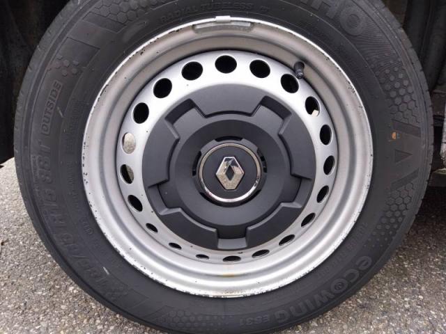 Renault Express image 7