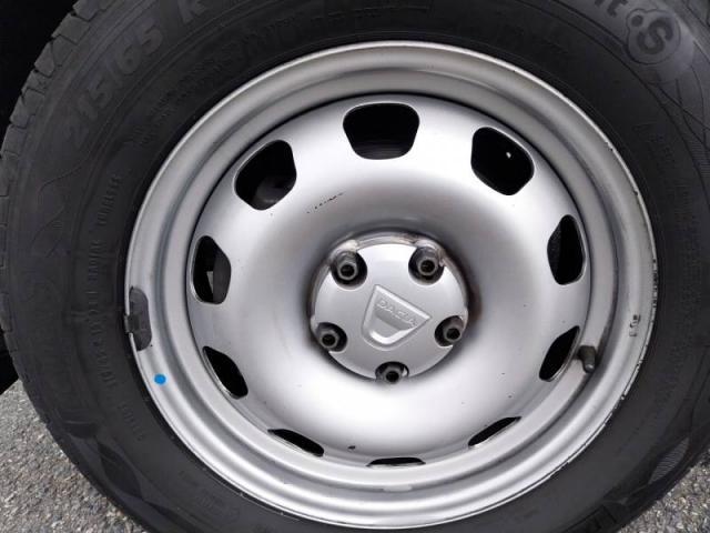 Dacia Duster image 9