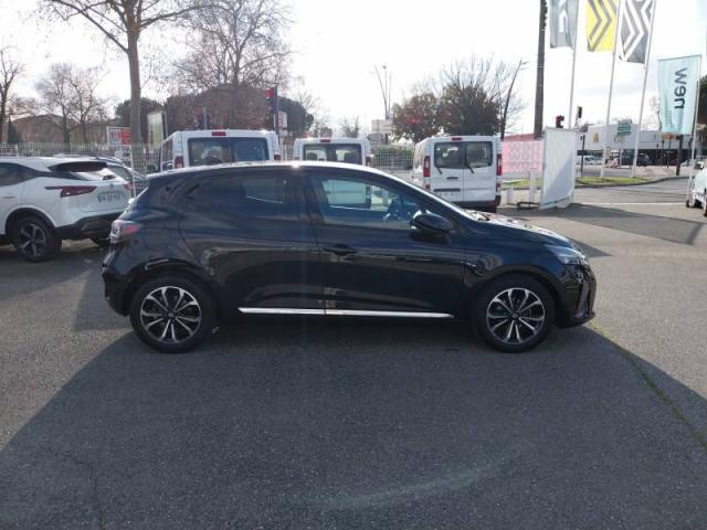 Renault Clio image 2