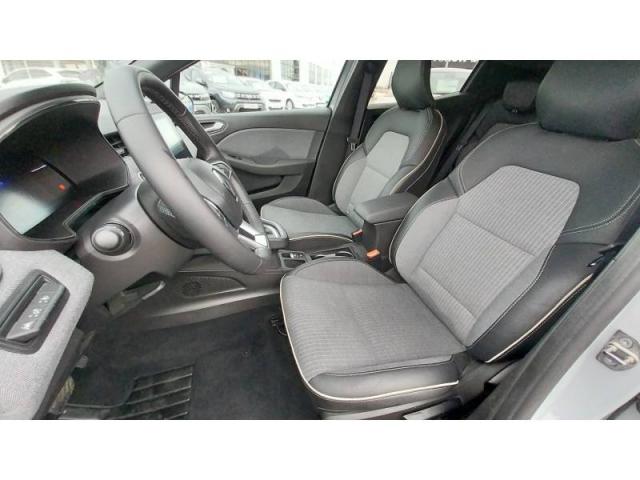 Renault Clio image 6