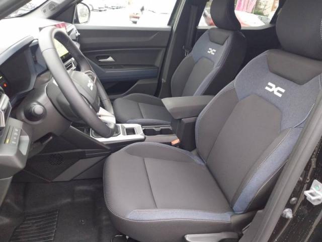 Dacia Duster image 1