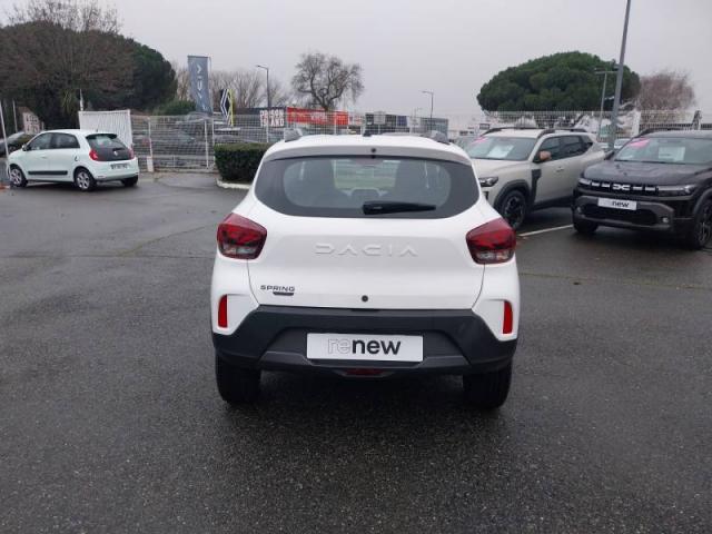 Dacia Spring image 8