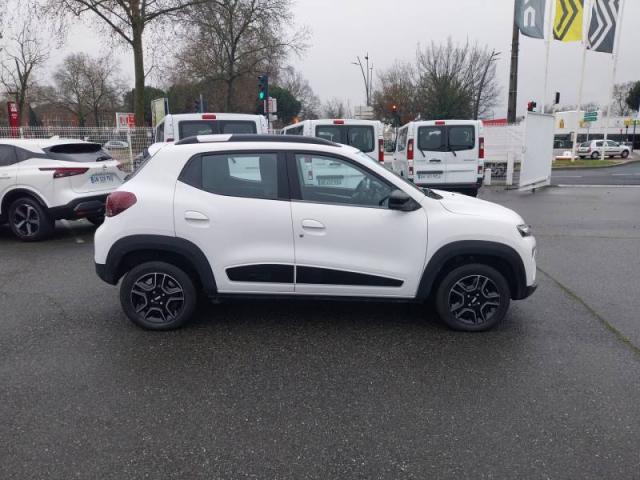 Dacia Spring image 6