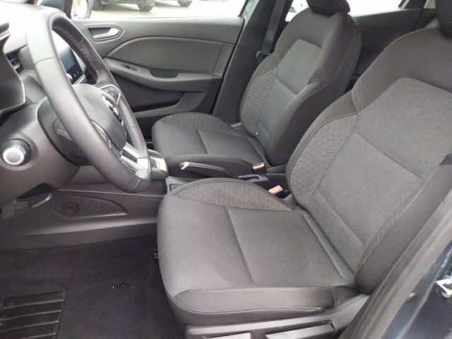 Renault Clio image 8