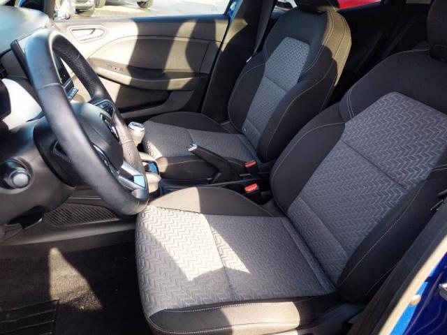 Renault Clio image 9