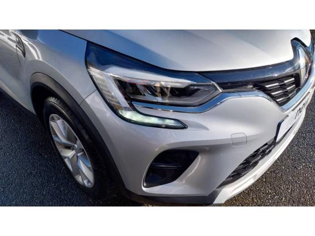 Renault Captur image 7