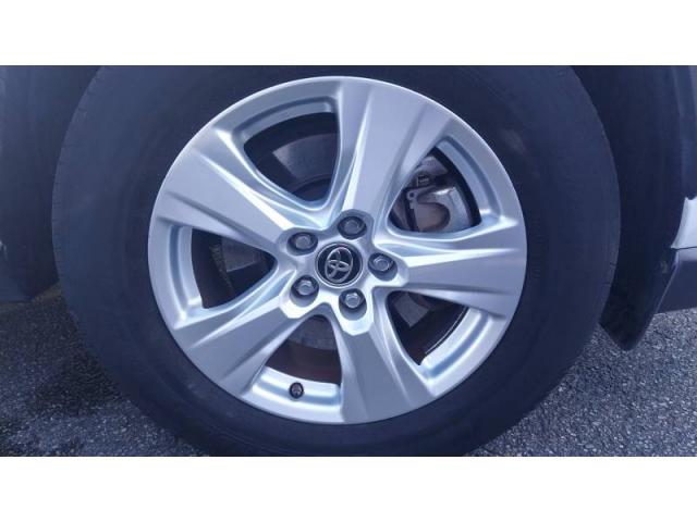 Toyota Rav4 image 2