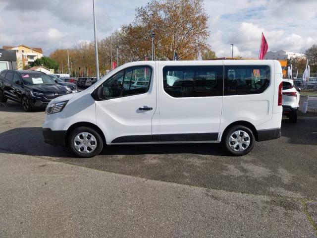Renault Trafic image 9