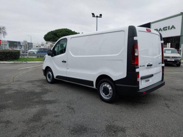 Renault Trafic image 8