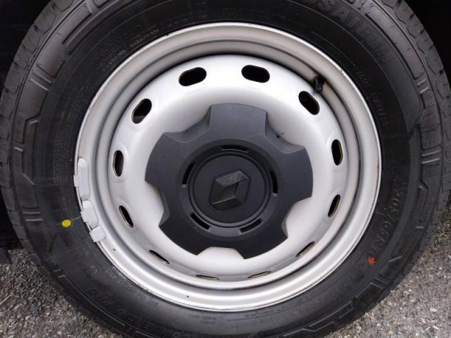 Renault Trafic image 6