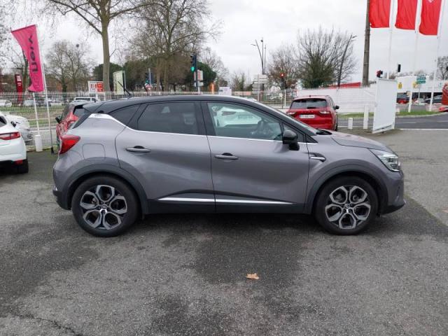 Renault Captur image 8