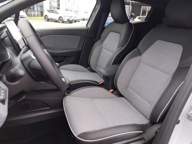 Renault Clio image 6