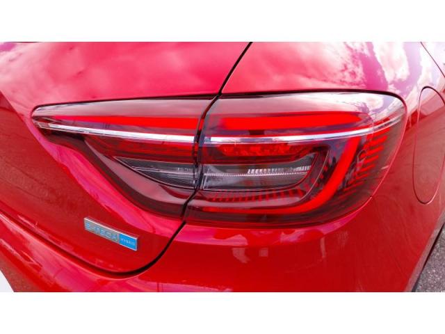 Renault Clio image 9