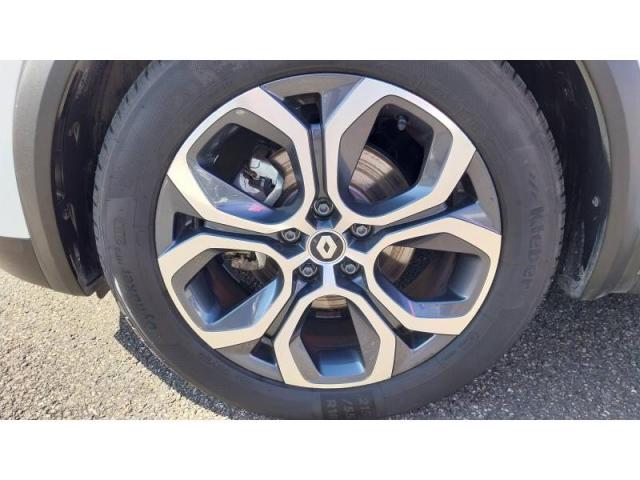 Renault Captur image 1