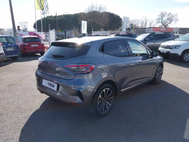 Renault Clio image 9
