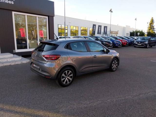 Renault Clio image 9