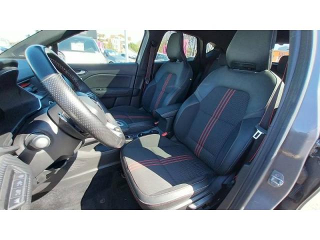 Renault Captur image 2