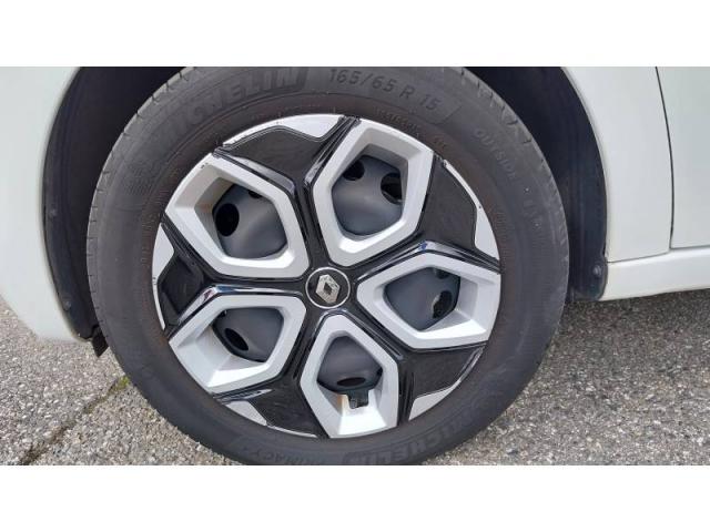 Renault Twingo image 9