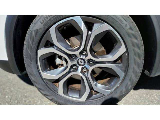 Renault Captur image 9