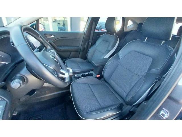 Renault Captur image 6