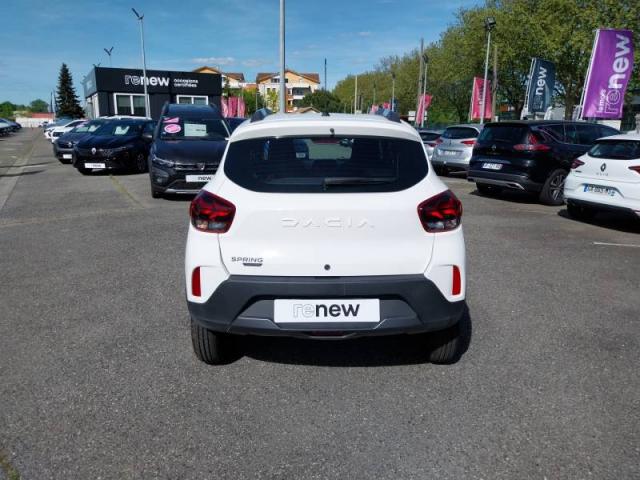 Dacia Spring image 2