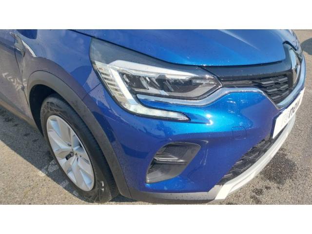 Renault Captur image 1